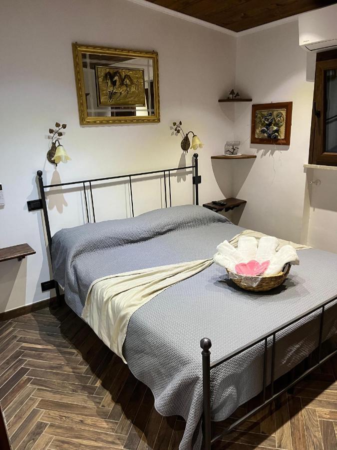 Villa Fiore - Piscina E Idromassaggio Itri Dış mekan fotoğraf