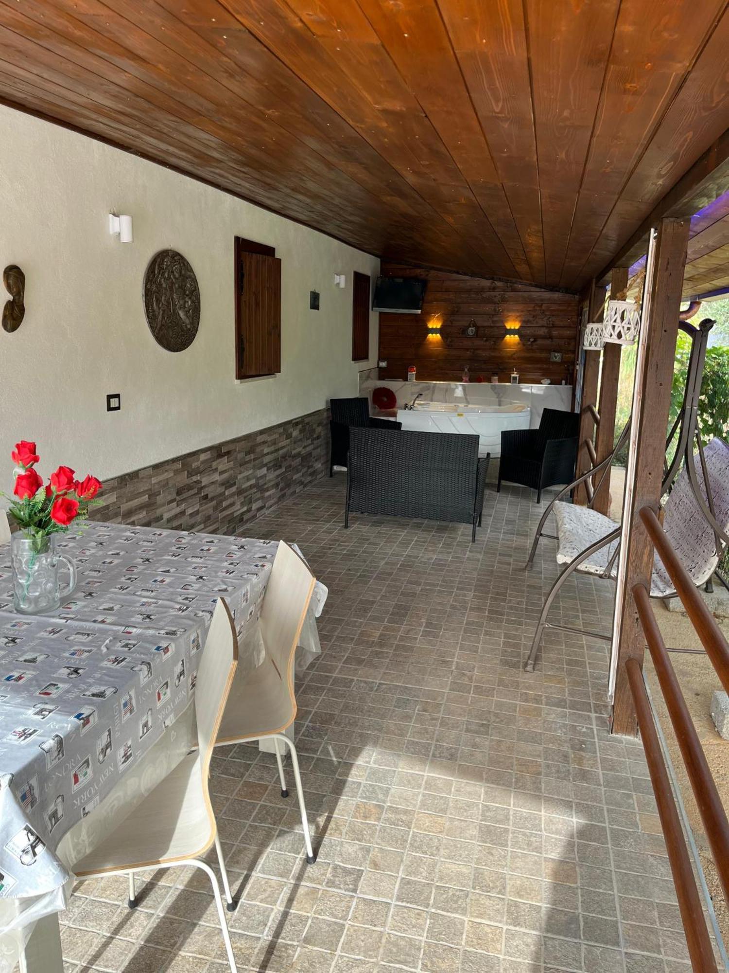Villa Fiore - Piscina E Idromassaggio Itri Dış mekan fotoğraf